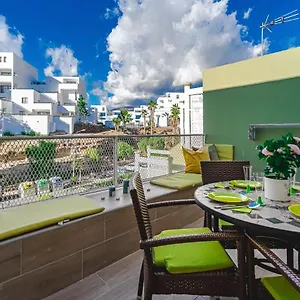  Apartment Orlando. Amazing Location. Completely Renovated! Spain