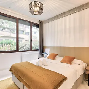 Apartment Artist And Design Loft - 10 Guests - 5 Min From Metro France