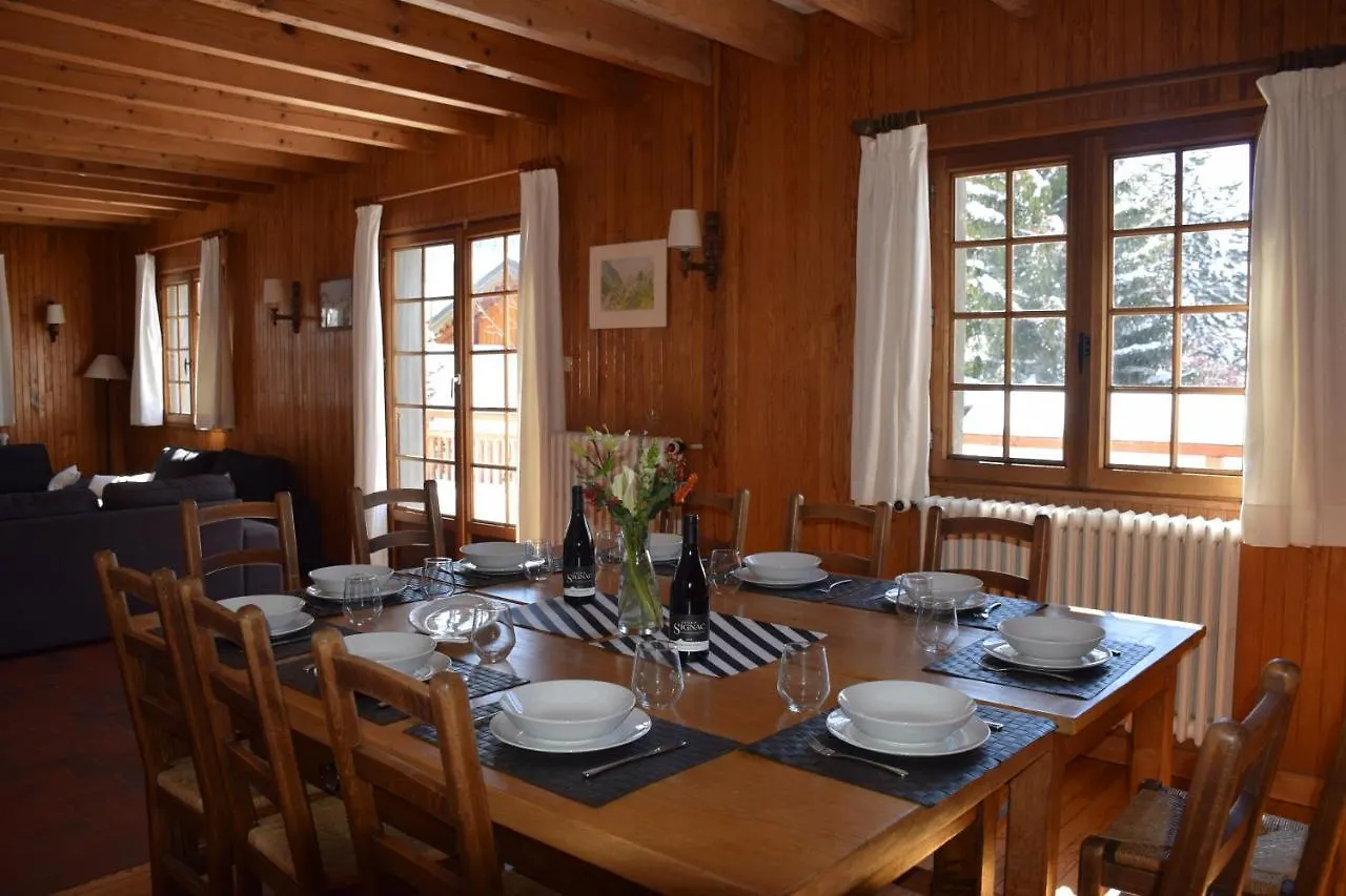 Chalet L'Olan 15 pers. 6 rms + terrain Les Deux Alpes 0*,