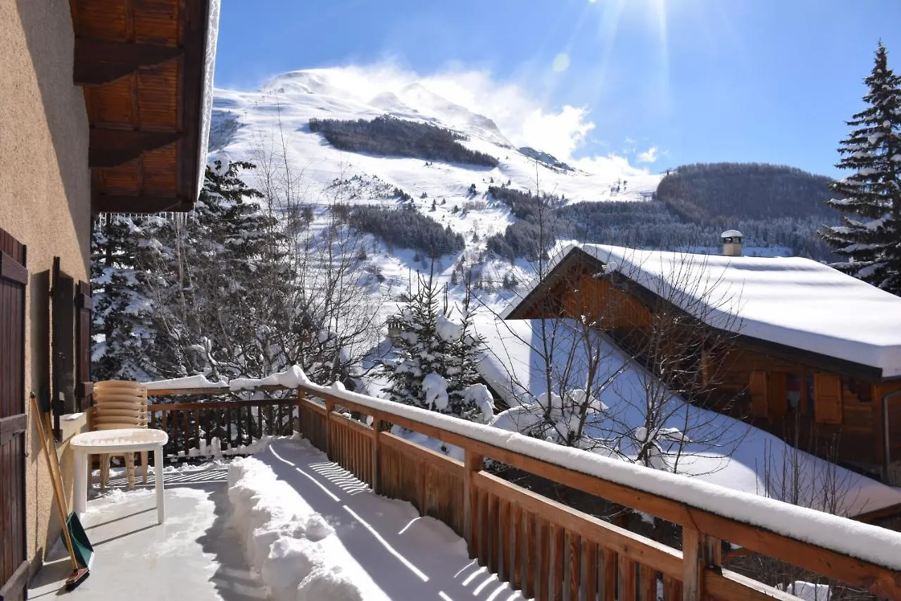 Chalet L'Olan 15 pers. 6 rms + terrain Les Deux Alpes 0*,  Fransa