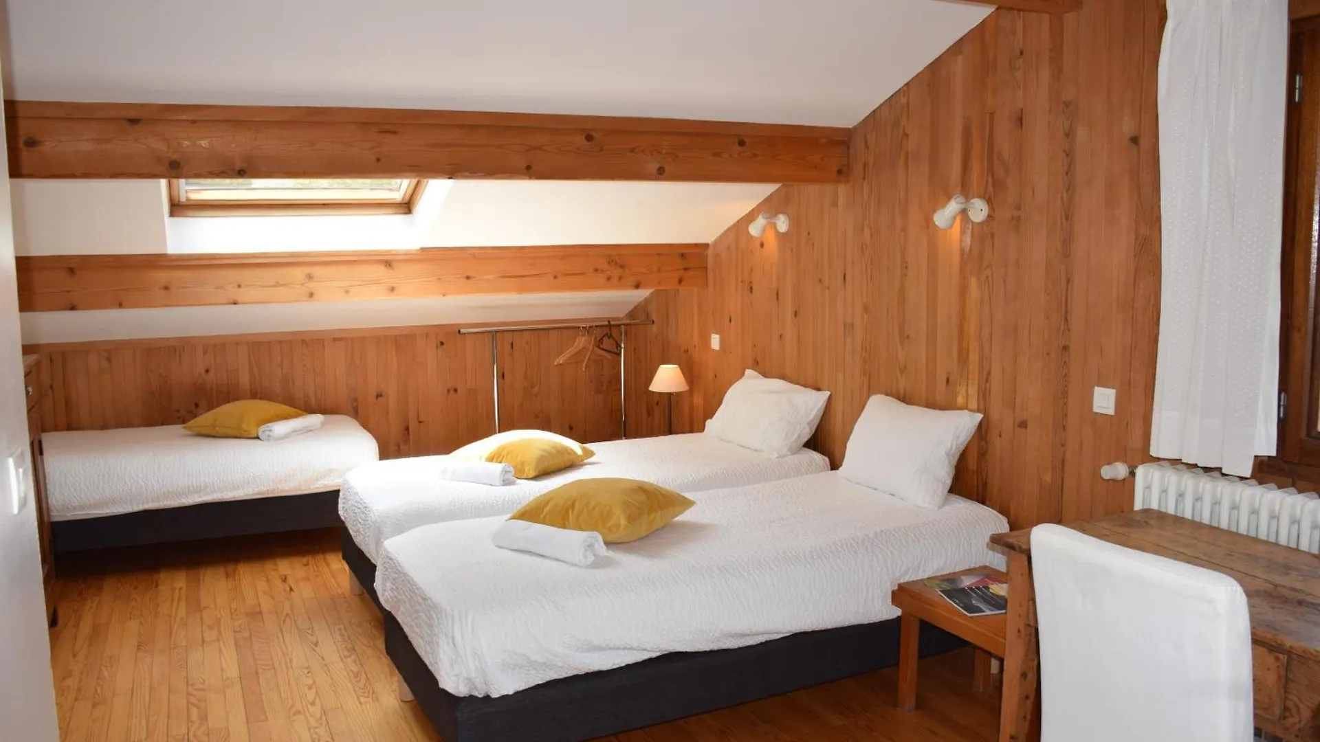 Chalet L'Olan 15 pers. 6 rms + terrain Les Deux Alpes Fransa